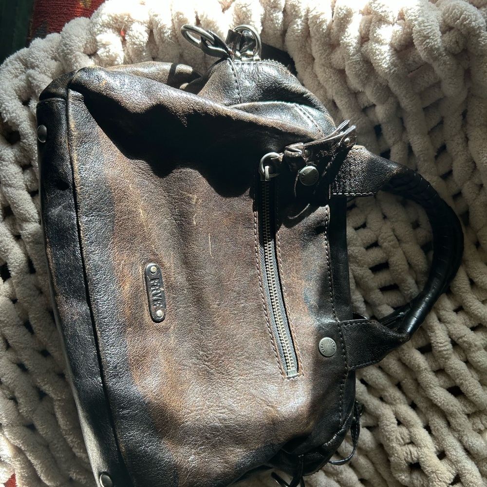 Vintage Frye Elaine Satchel Duffle Shoulder Italian Leather distressed HandBag - Picture 3 of 11